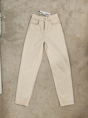 BNWT Kotn Antifit Denim Sz 25 Natural